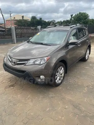 Toyota RAV4 LE 4dr SUV AWD (2.5L 4cyl 6A) 2015 Brown