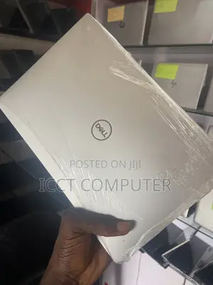 New Laptop Dell XPS 13 9370 16GB Intel Core i7 SSD 512GB