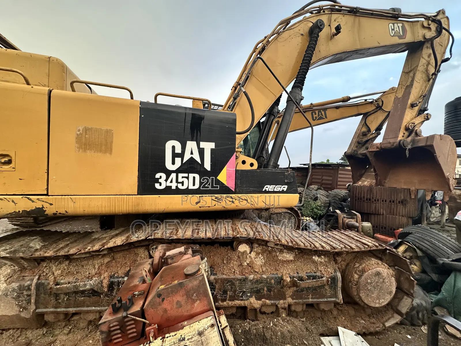 Caterpillar Excavator 345D2L