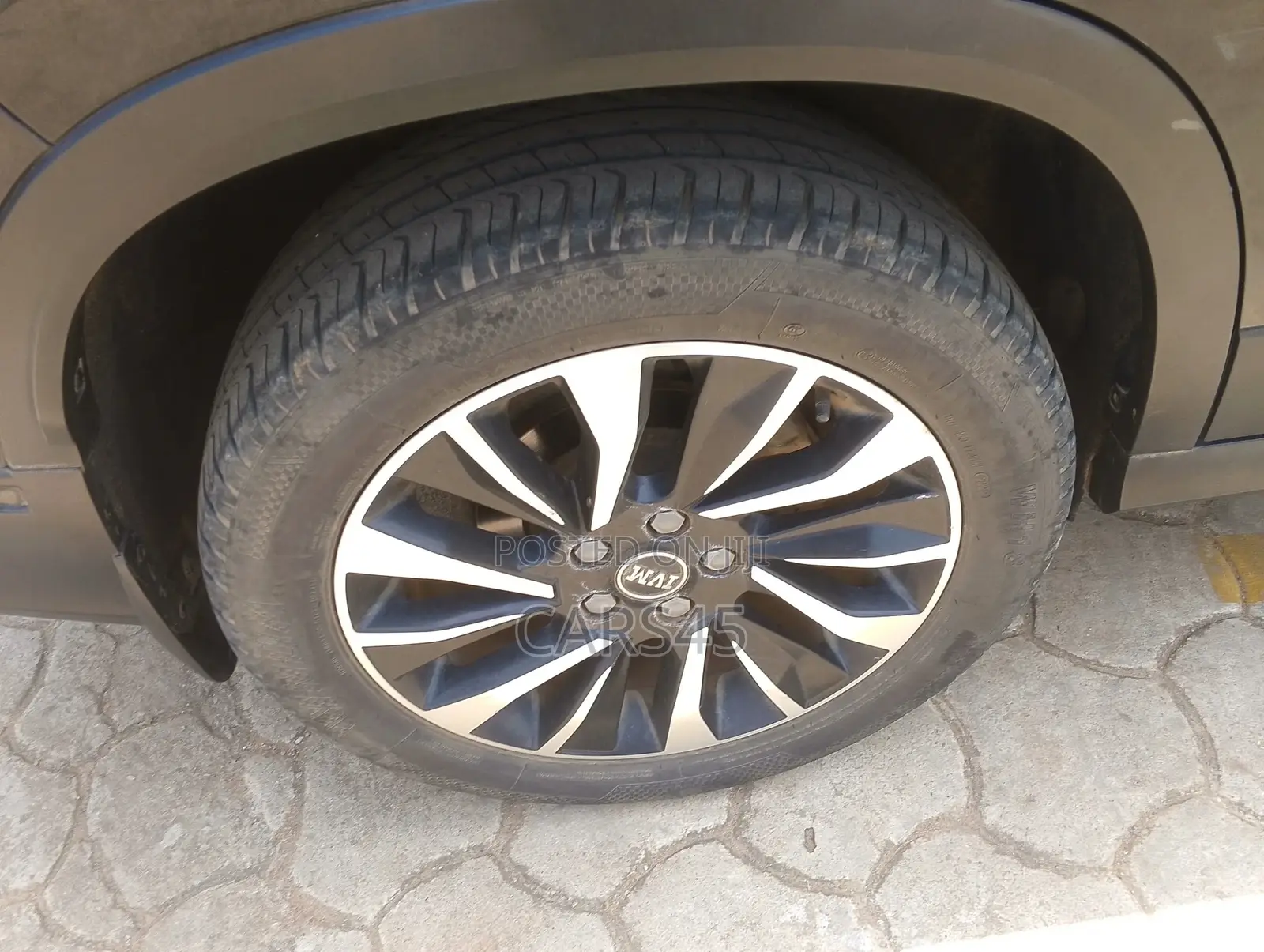 IVM G5T 2020 Black
