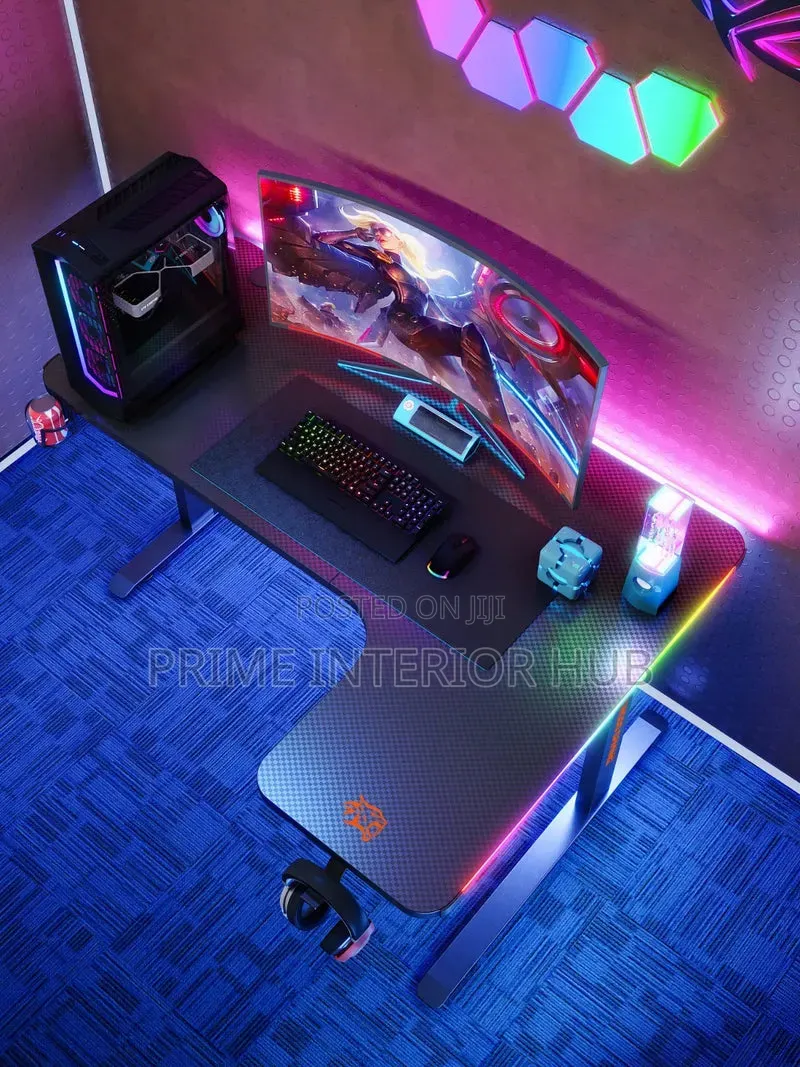 Spacious L-Shaped Gaming Desk With Multicolour LED Lights 140cm