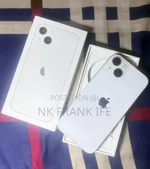 Apple iPhone 13 128 GB White