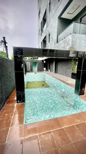 3bdrm Block of Flats in Ademola for rent