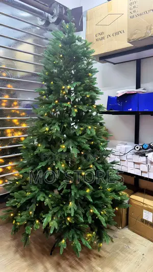 6ft Pre Lit Green Christmas Tree