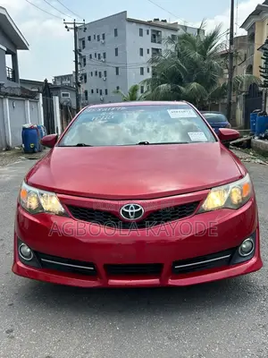 Toyota Camry 2012 Red