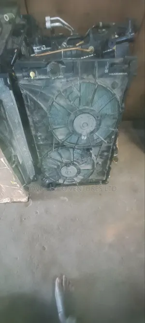 Toyota Ran4 Radiator Fan 2010