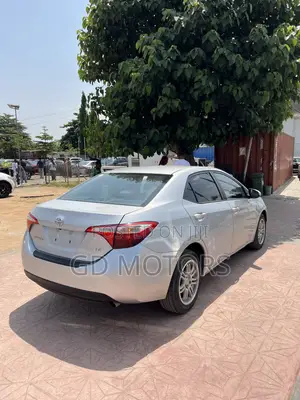 Toyota Corolla 2016 Silver