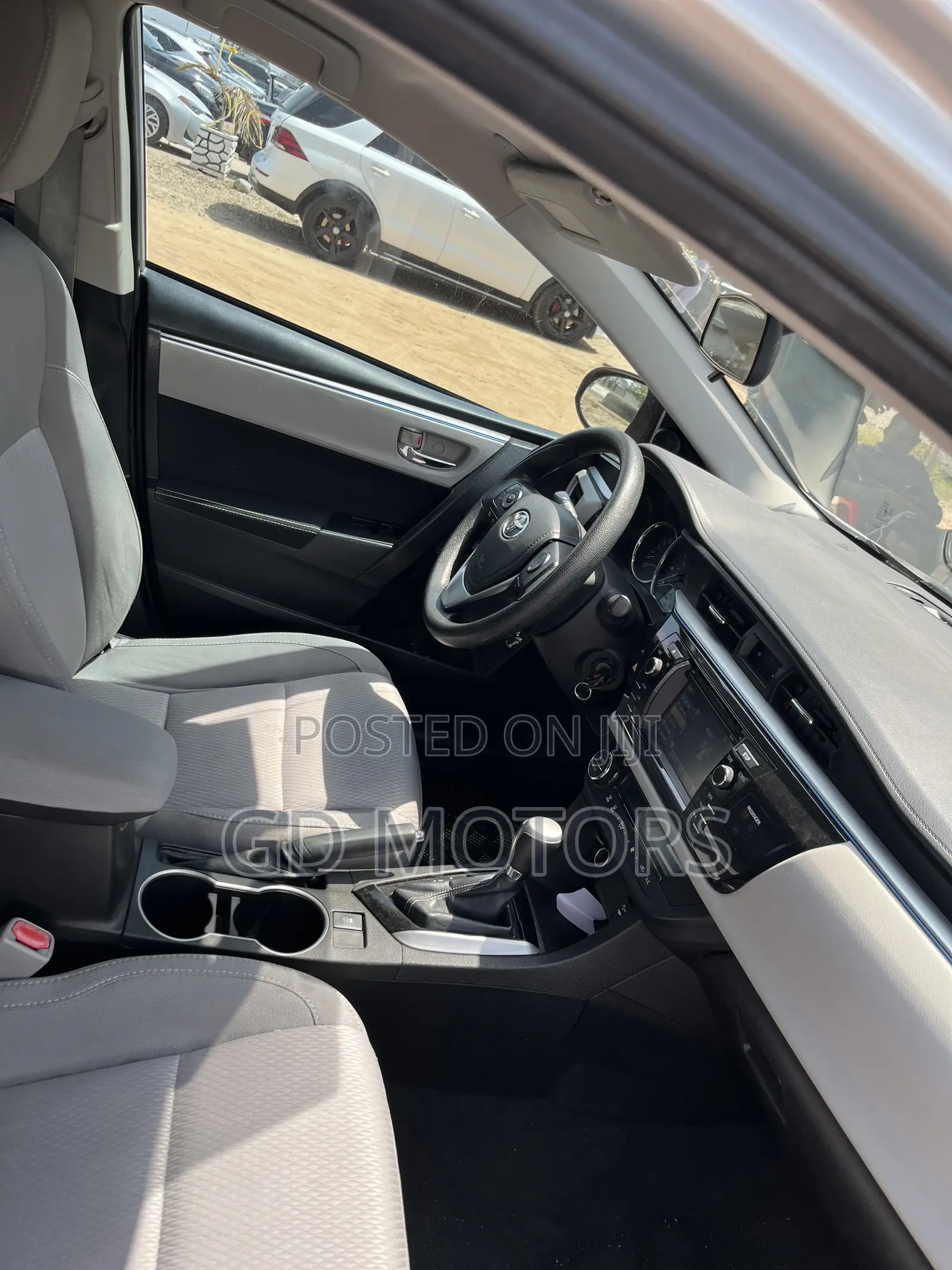 Toyota Corolla 2016 Silver