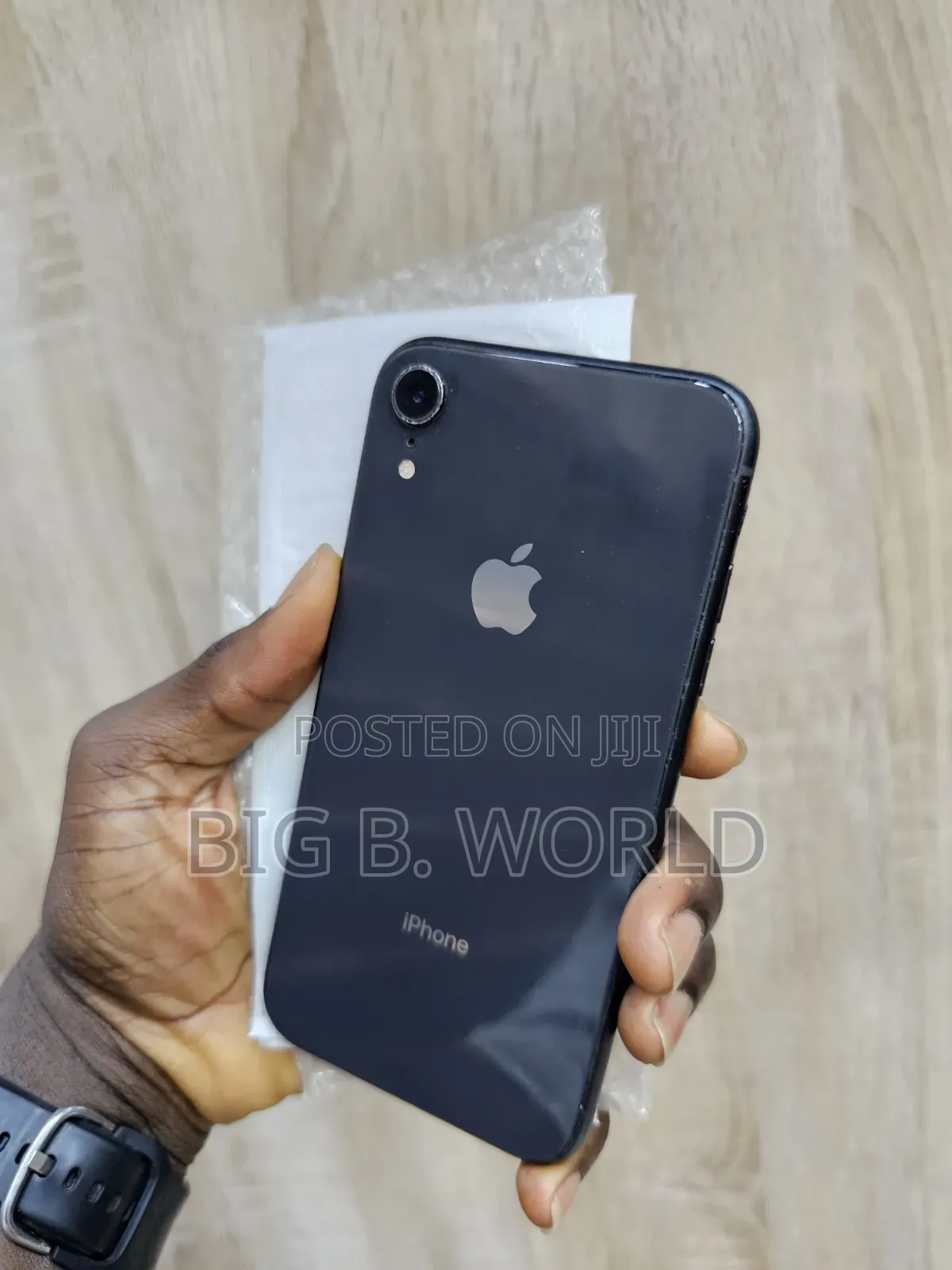 Apple iPhone XR 64 GB Black