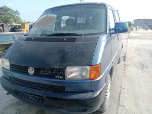 Volkswagen Transporter 2005 Blue