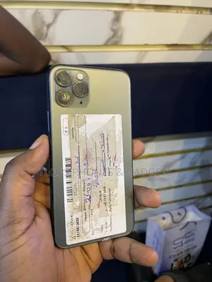 Apple iPhone 11 Pro 64 GB Green