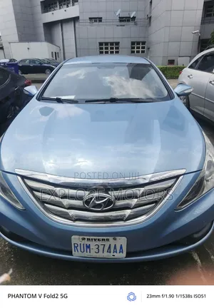 Hyundai Sonata 2013 Blue