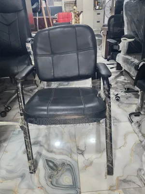 High Quality Executive Visitor's Leather Chair.
