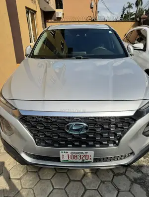 Hyundai Santa Fe SE 2.4 AWD 2019 Gray