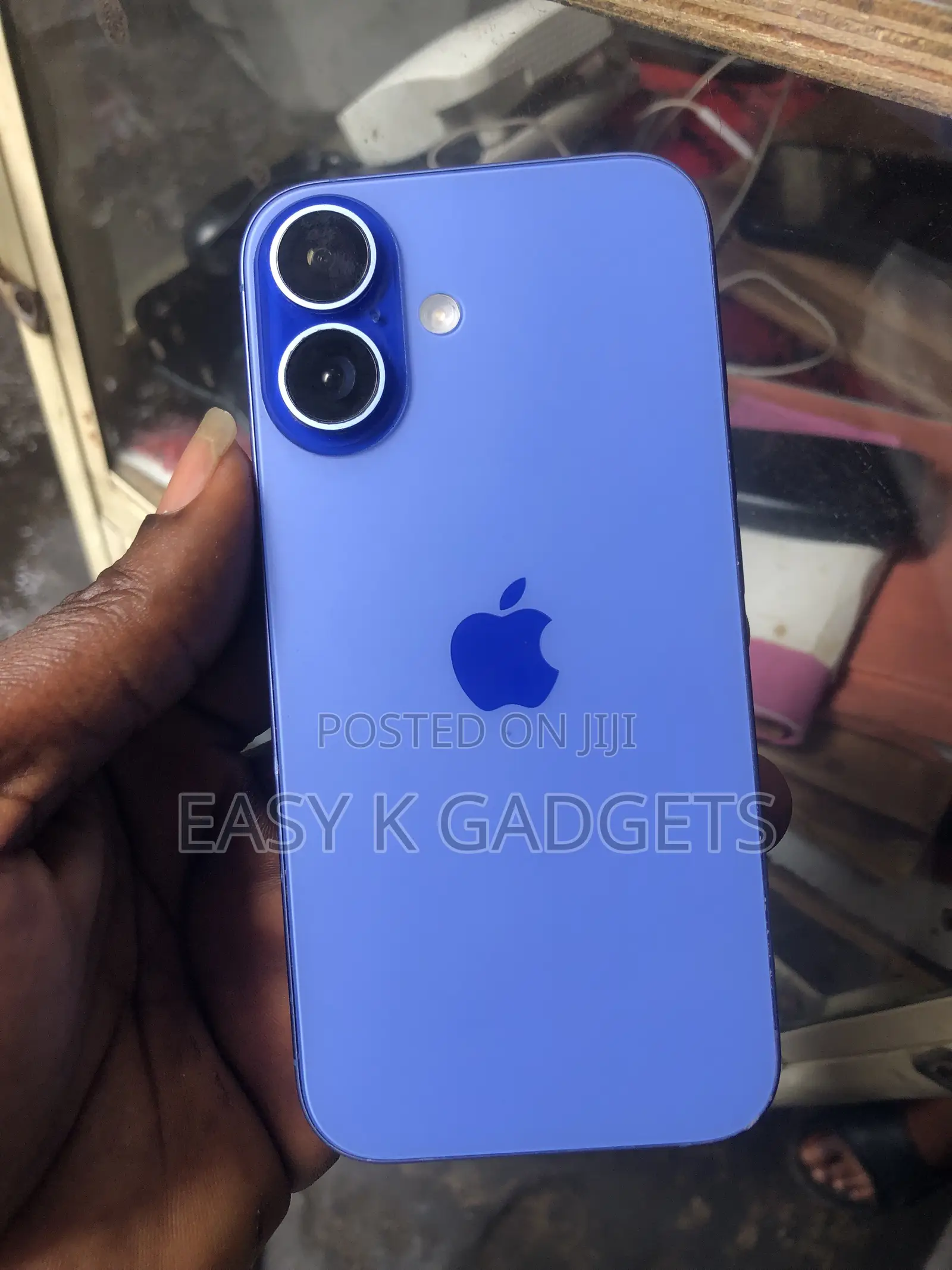 Apple iPhone 16 256 GB Green