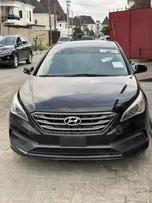 Hyundai Sonata Sport Sedan FWD (2.4L 4cyl 6A) 2016 Black