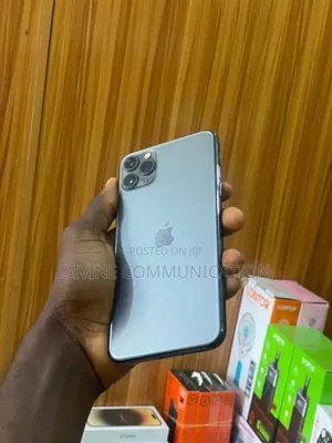 Apple iPhone 11 Pro Max 64 GB Black