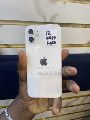 Apple iPhone 12 64 GB White