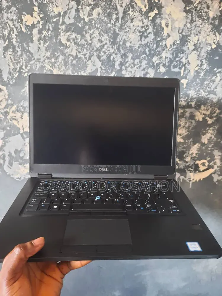Laptop Dell Latitude E7470 8GB Intel Core i5 SSD 128GB