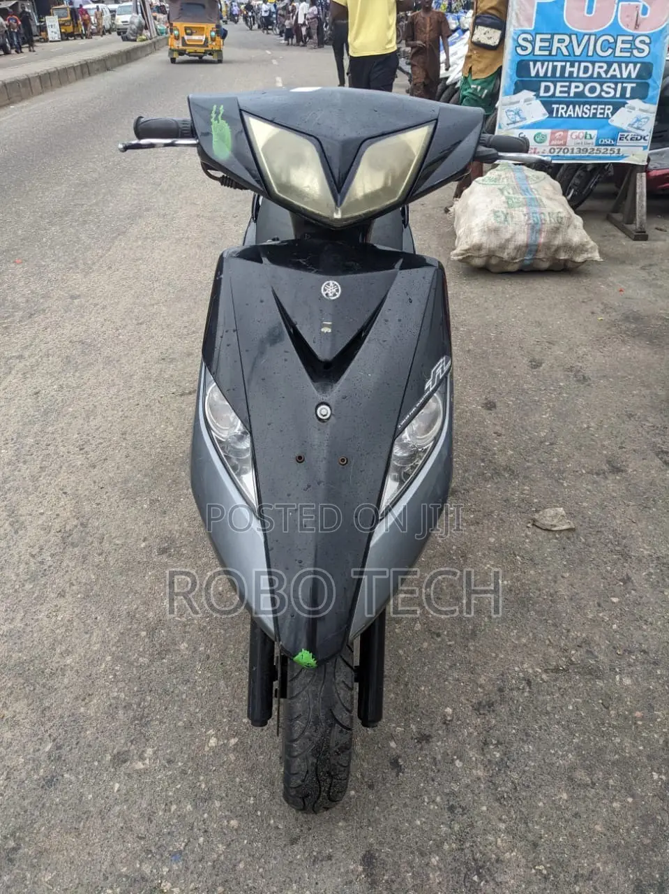 Yamaha 2016 Black