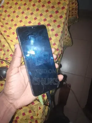 Itel P40 64 GB Black