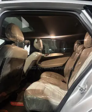 Mercedes-Benz GLE-Class 2016 Silver