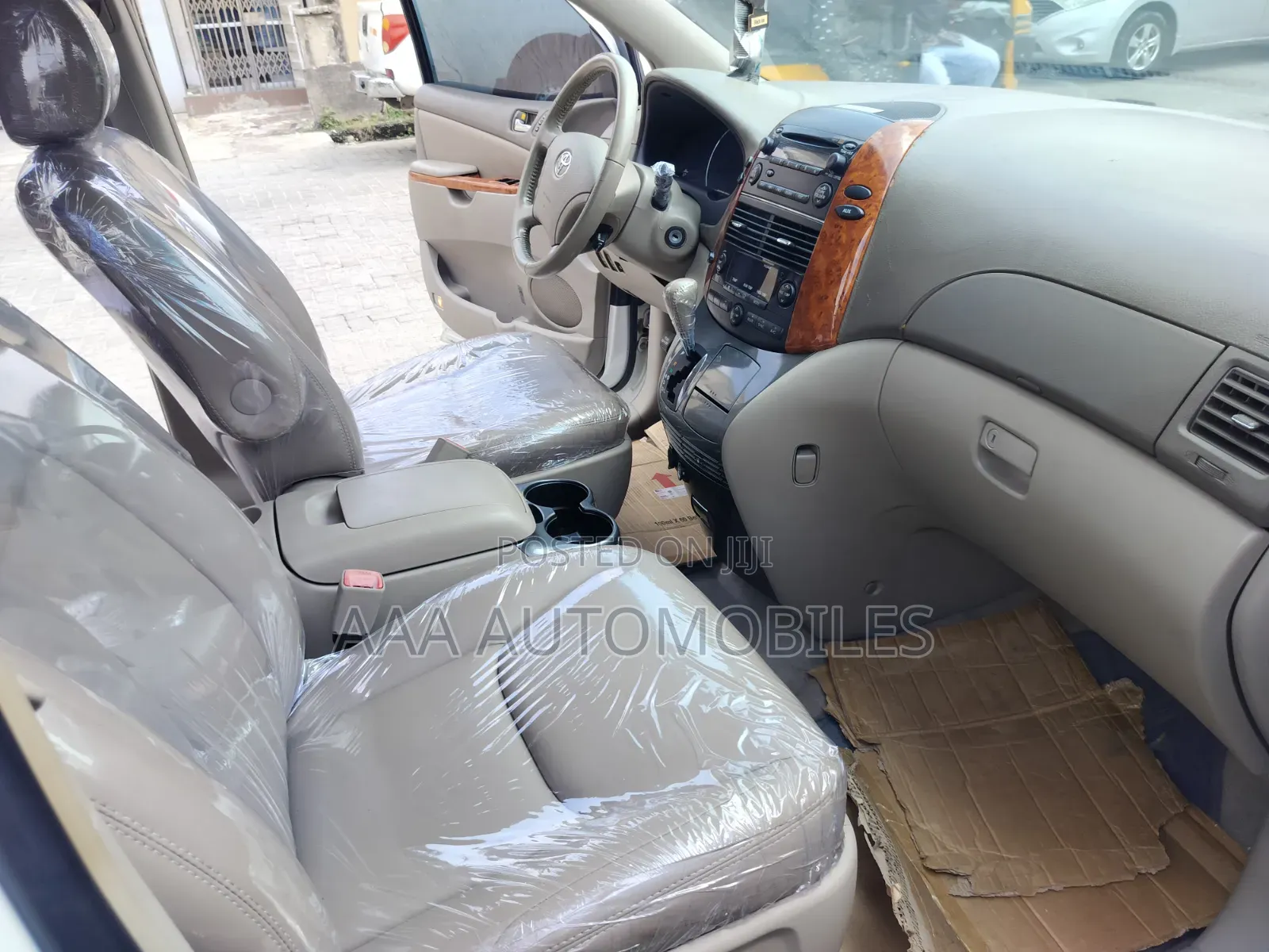 Toyota Sienna 2007 White
