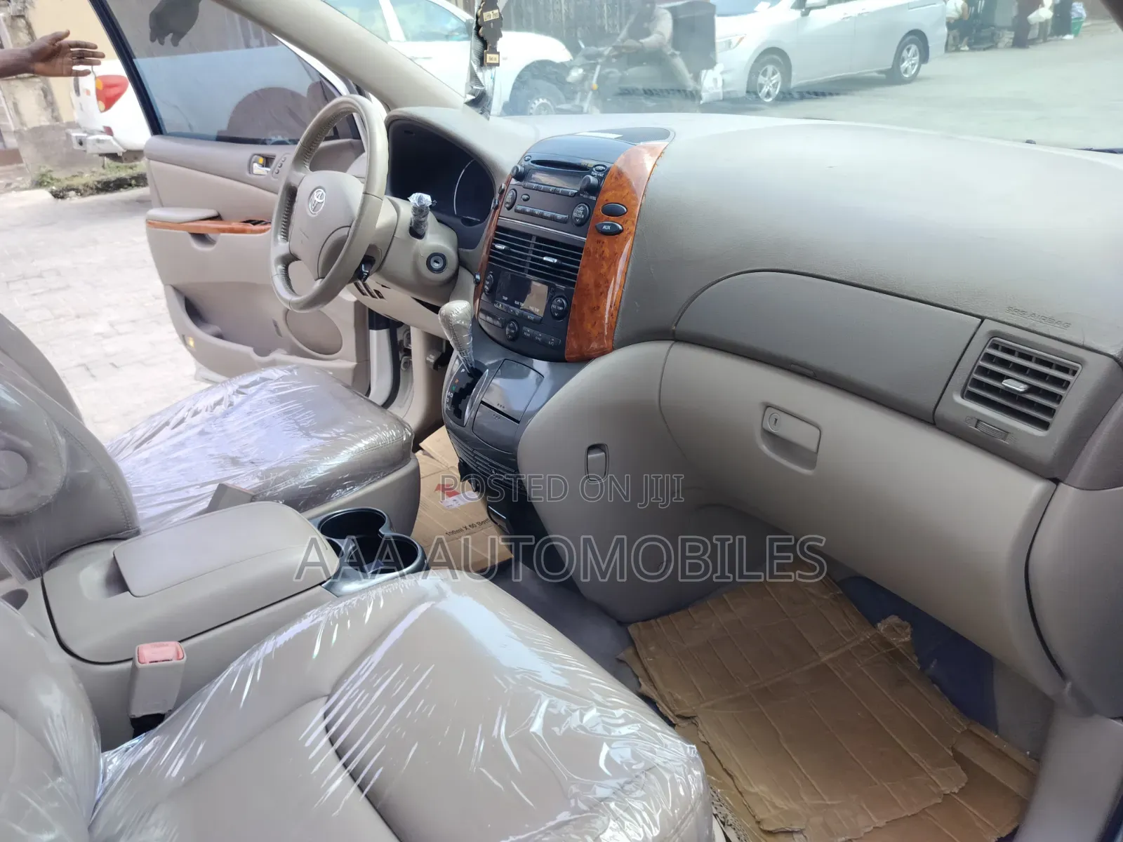 Toyota Sienna 2007 White