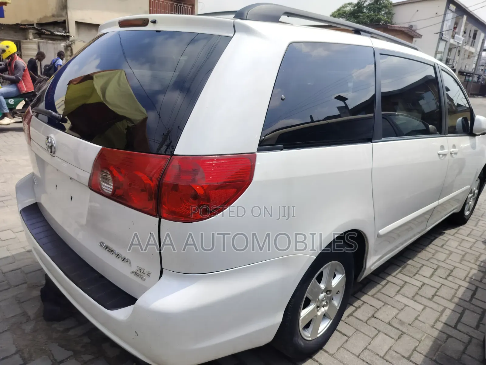 Toyota Sienna 2007 White