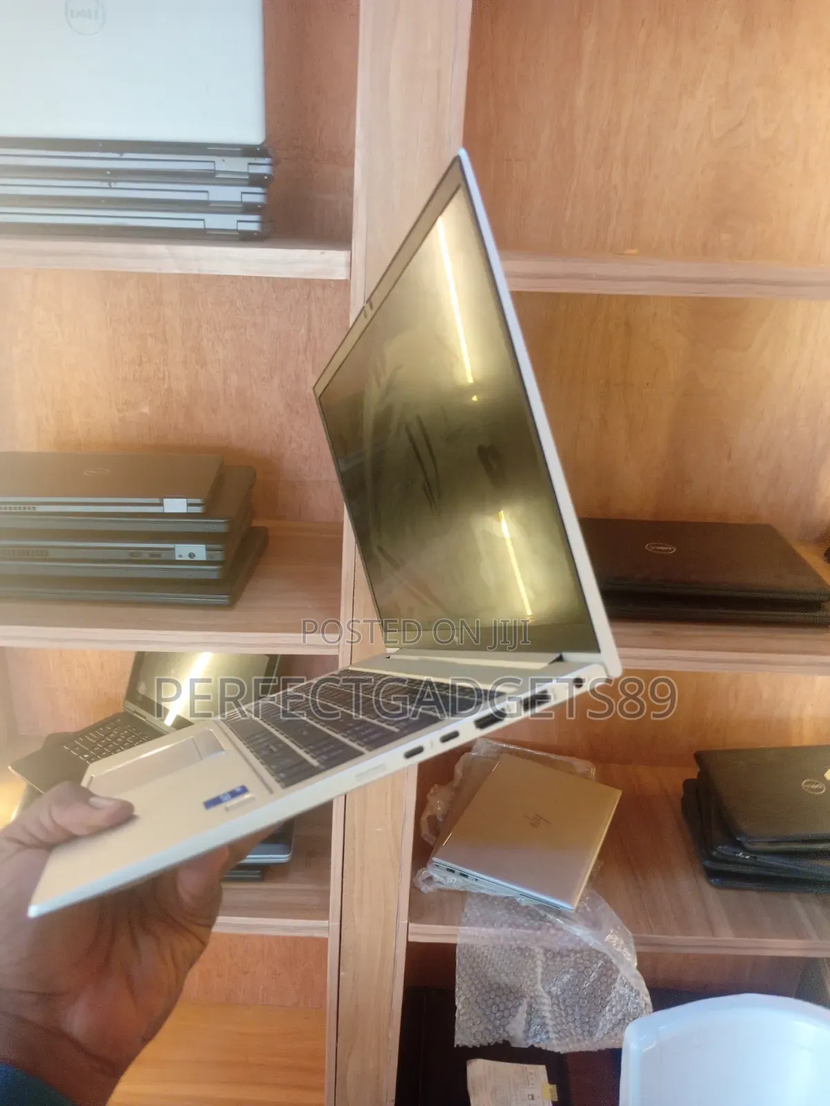 Laptop HP EliteBook 850 G8 16GB Intel Core i7 SSD 512GB