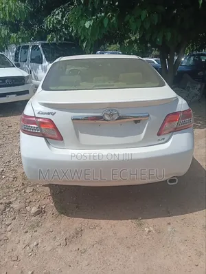 Toyota Camry LE 4dr Sedan (2.4L 4cyl 5A) 2008 White