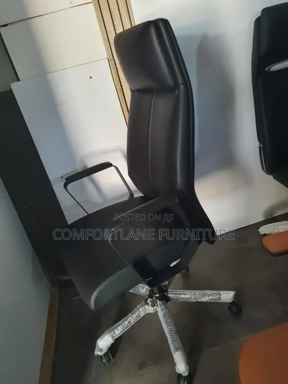 Recliner Swivel Office Chair