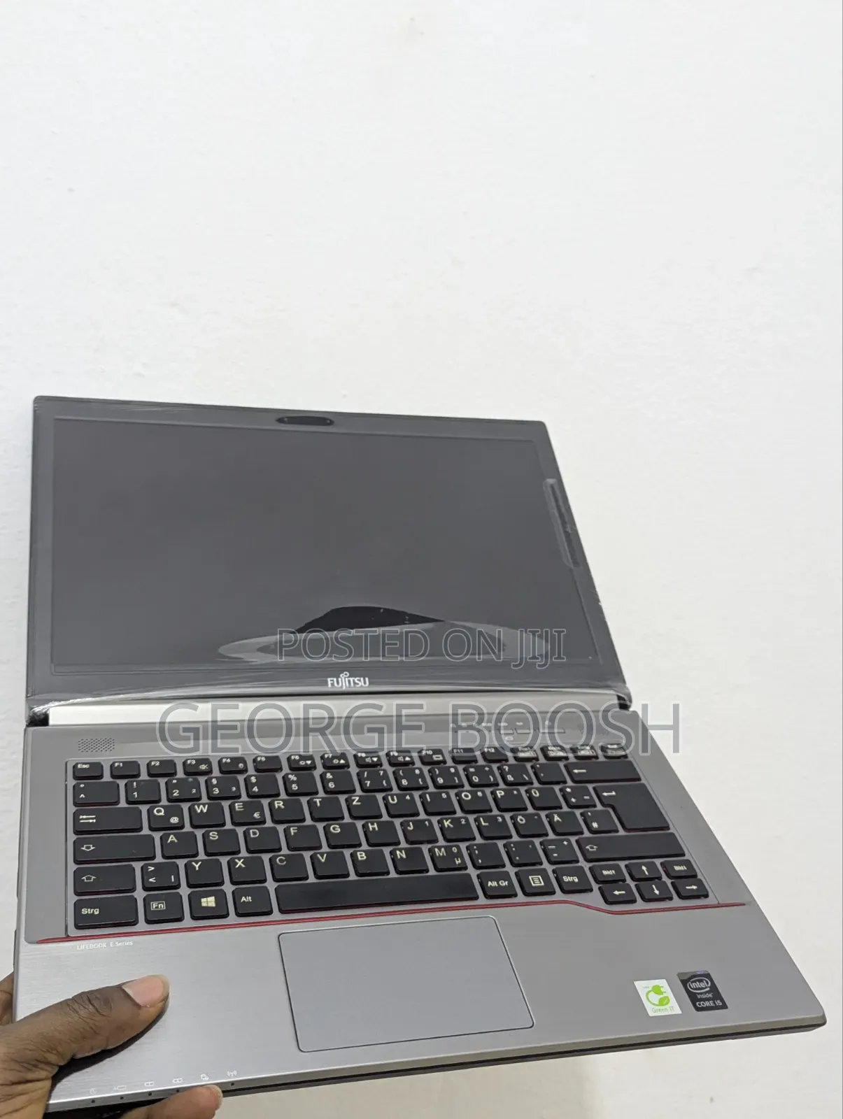 Laptop Fujitsu Lifebook E743 8GB Intel Core i5 SSD 128GB