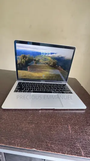 Laptop Apple MacBook Air 2019 16GB Intel Core i5 SSD 128GB
