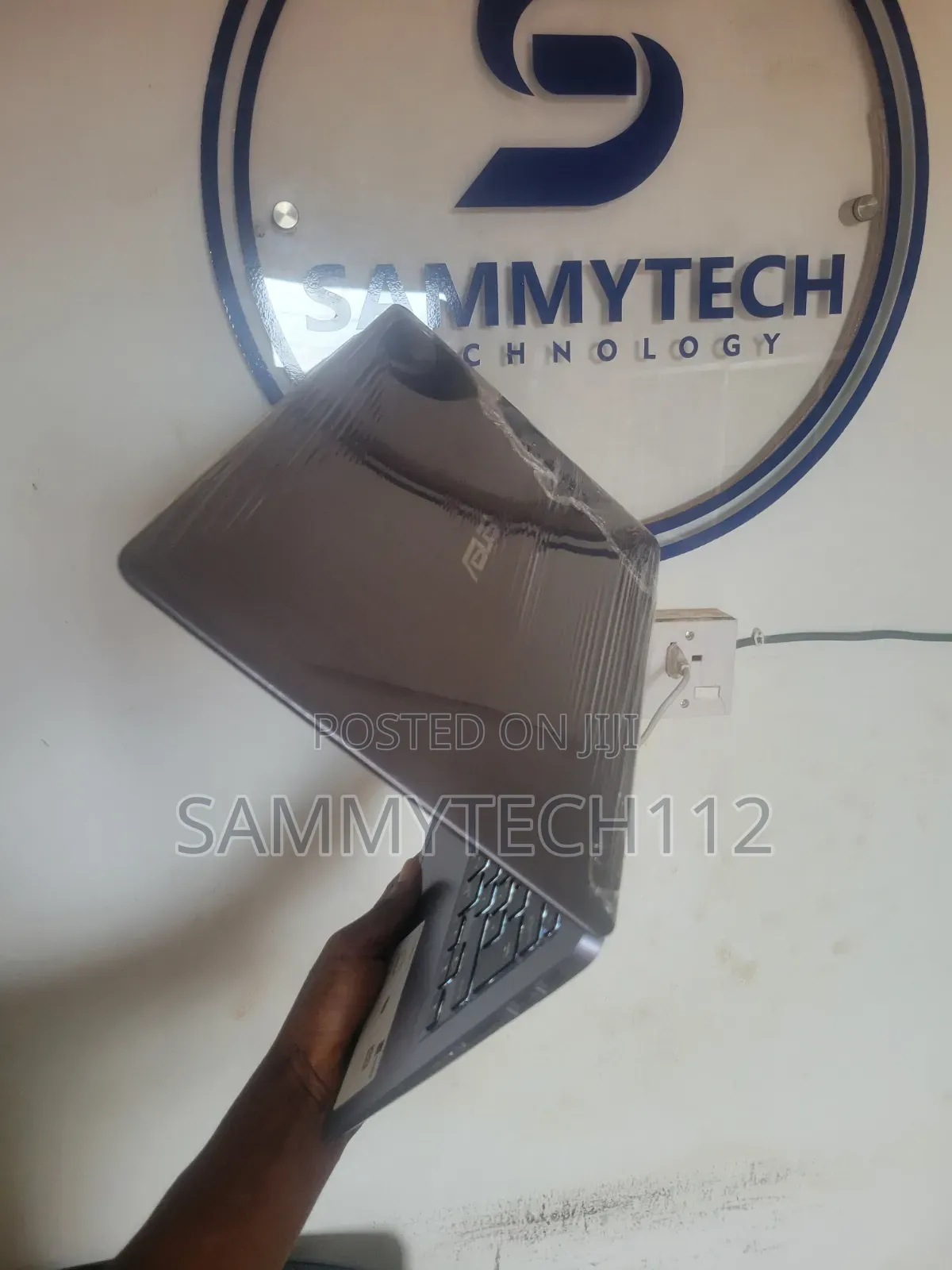Laptop Asus A42F 8GB Intel Core i3 SSD 128GB