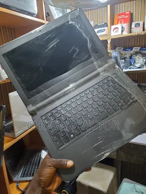 Laptop Dell Latitude 3350 4GB Intel Core i5 HDD 500GB
