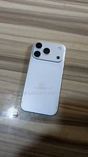 Apple iPhone 17 Pro 512 GB Silver