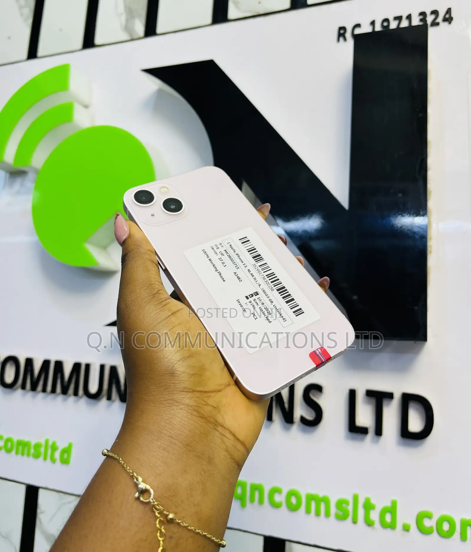 Apple iPhone 13 256 GB Pink