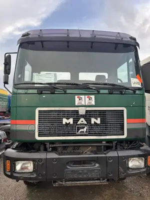 Man Diesel Truck 19.422 Ten Tires Double Axle