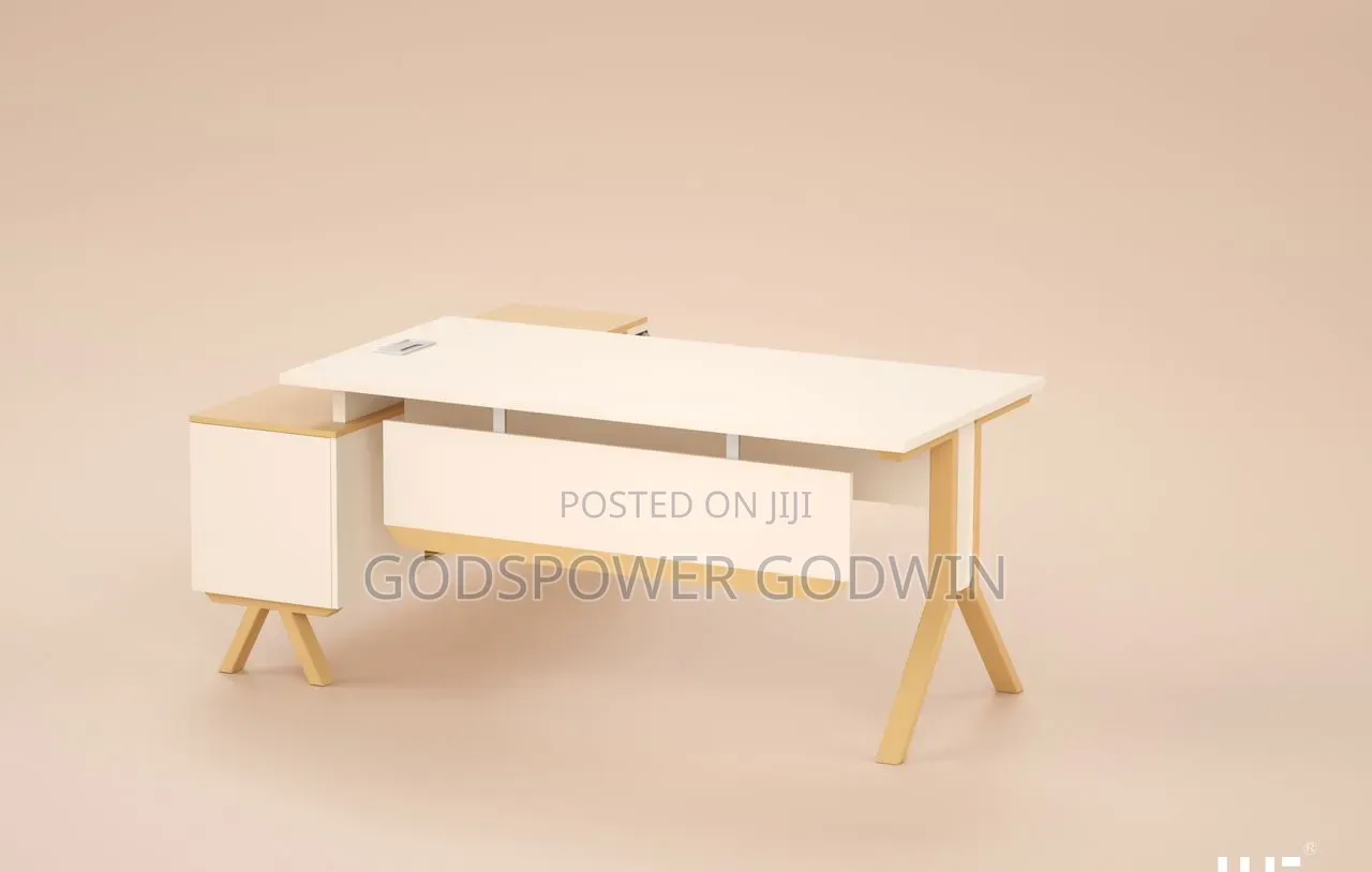 1.6 Meters Office Table