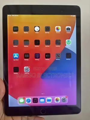 Apple iPad Pro 9.7 (2016) 32 GB Gray