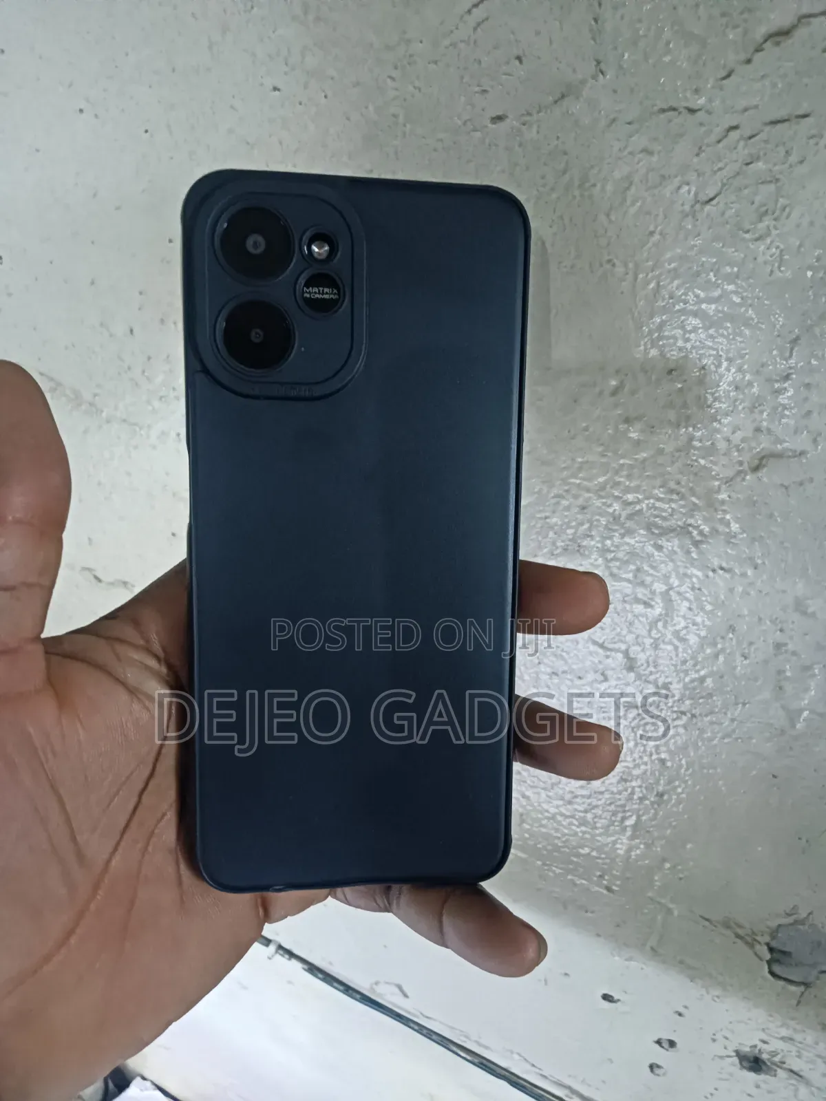 Realme V20 128 GB Black