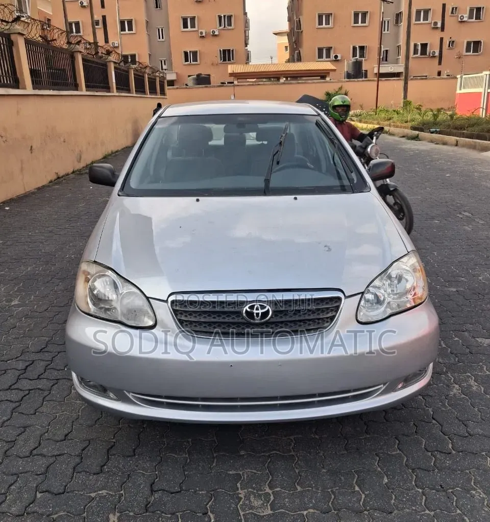 Toyota Corolla LE 2006 Silver