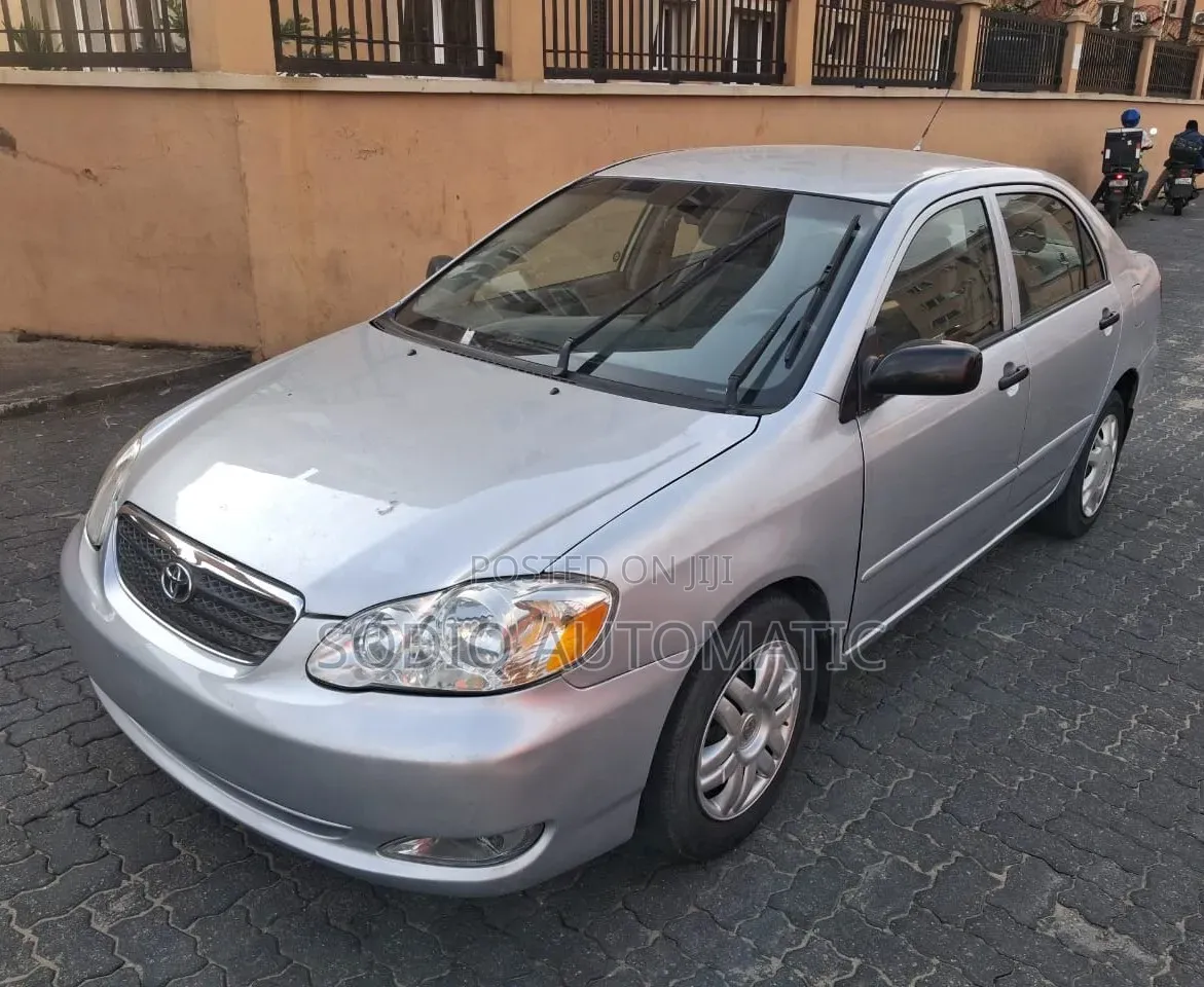 Toyota Corolla LE 2006 Silver