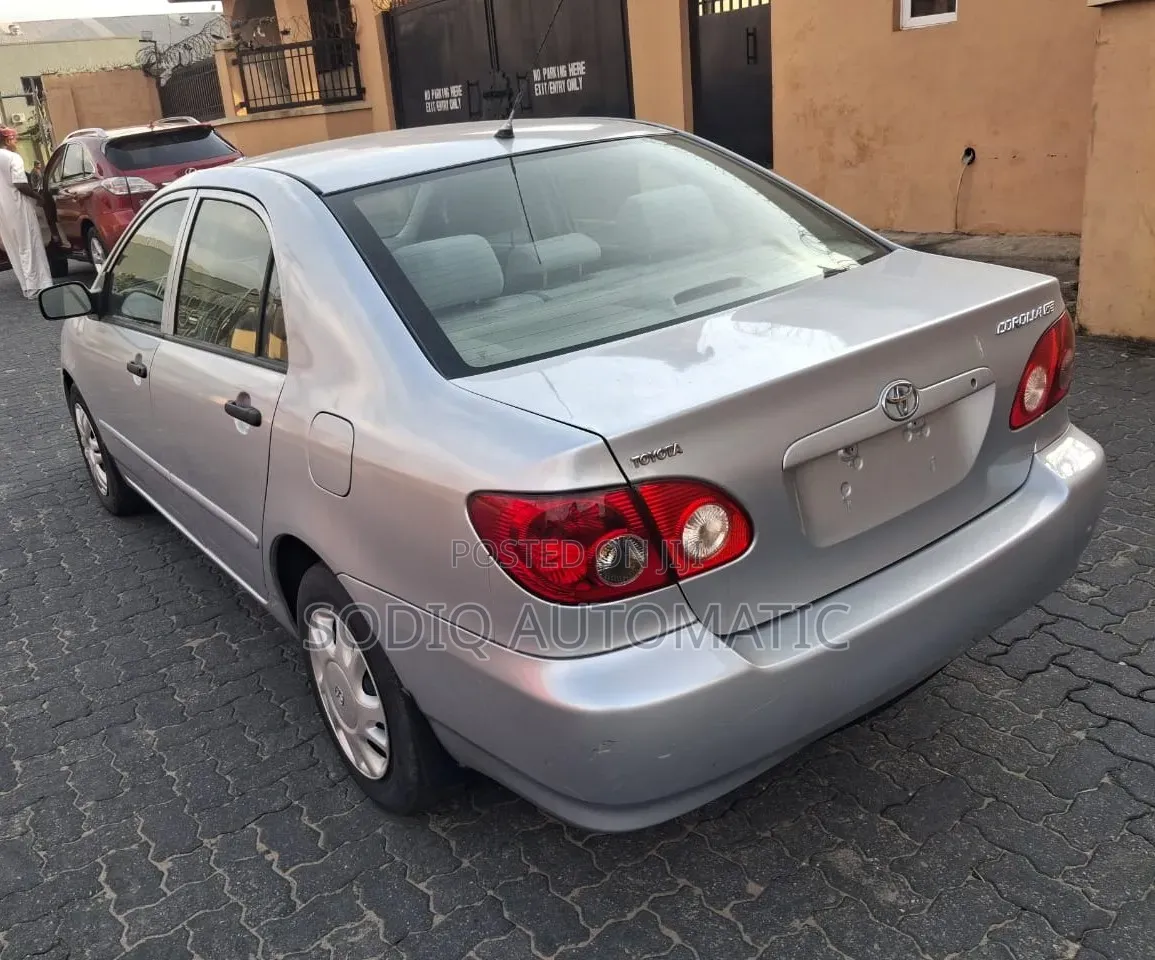 Toyota Corolla LE 2006 Silver