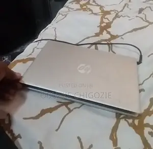 Laptop HP EliteBook 830 G8 8GB Intel Core i5 SSD 256GB