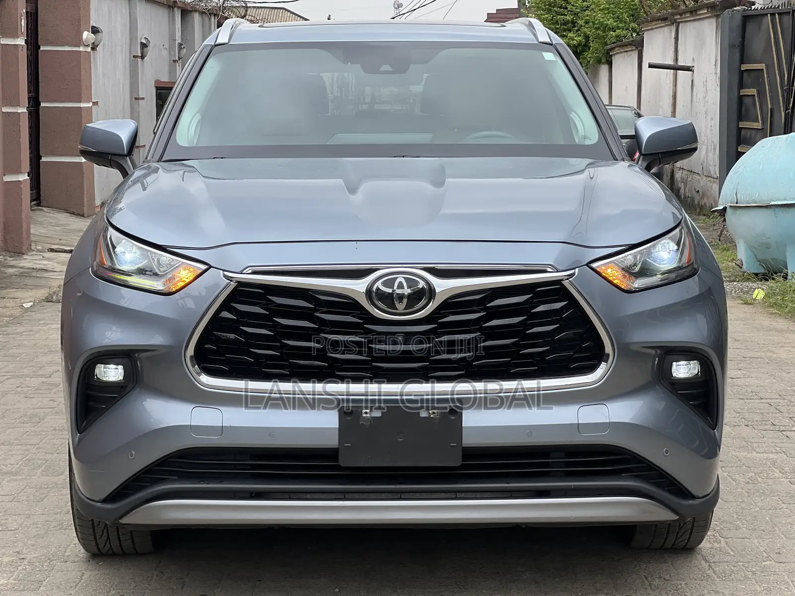 Toyota Highlander Platinum AWD 2020 Blue