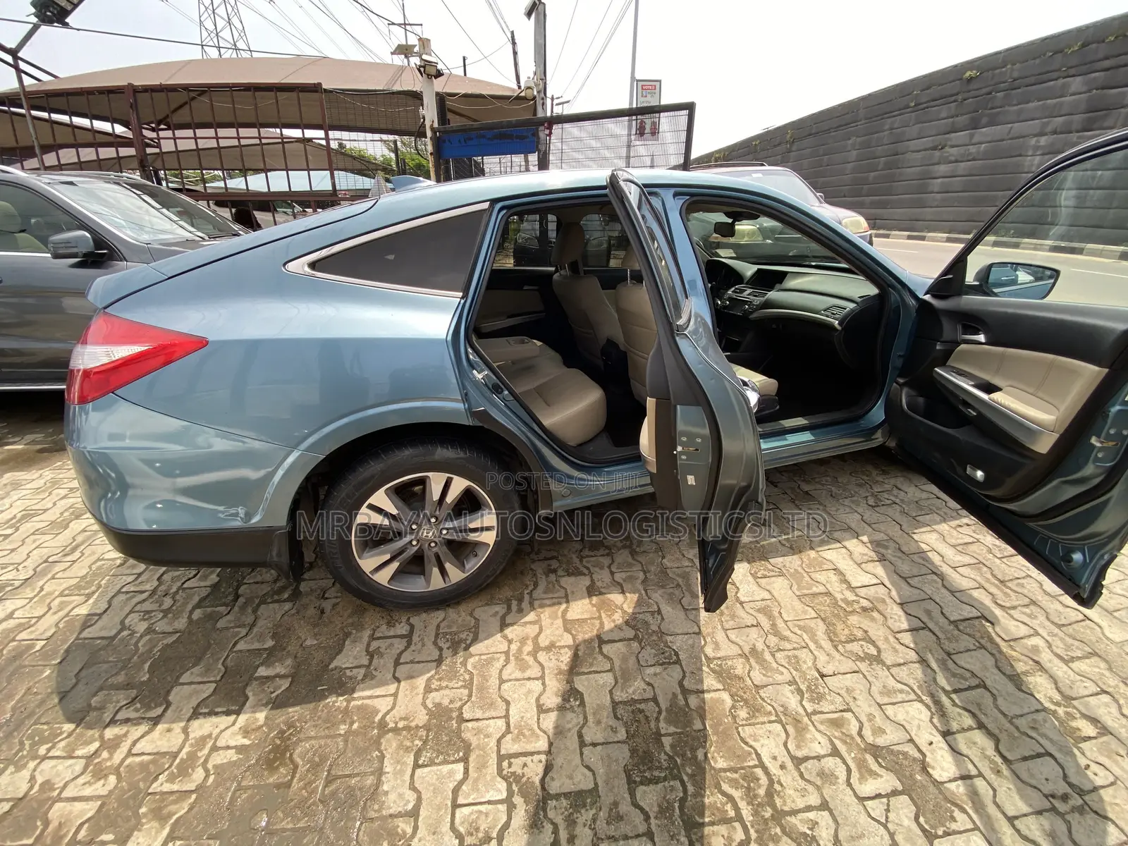 Honda Crosstour 2013 Blue