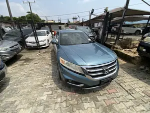 Honda Crosstour 2013 Blue