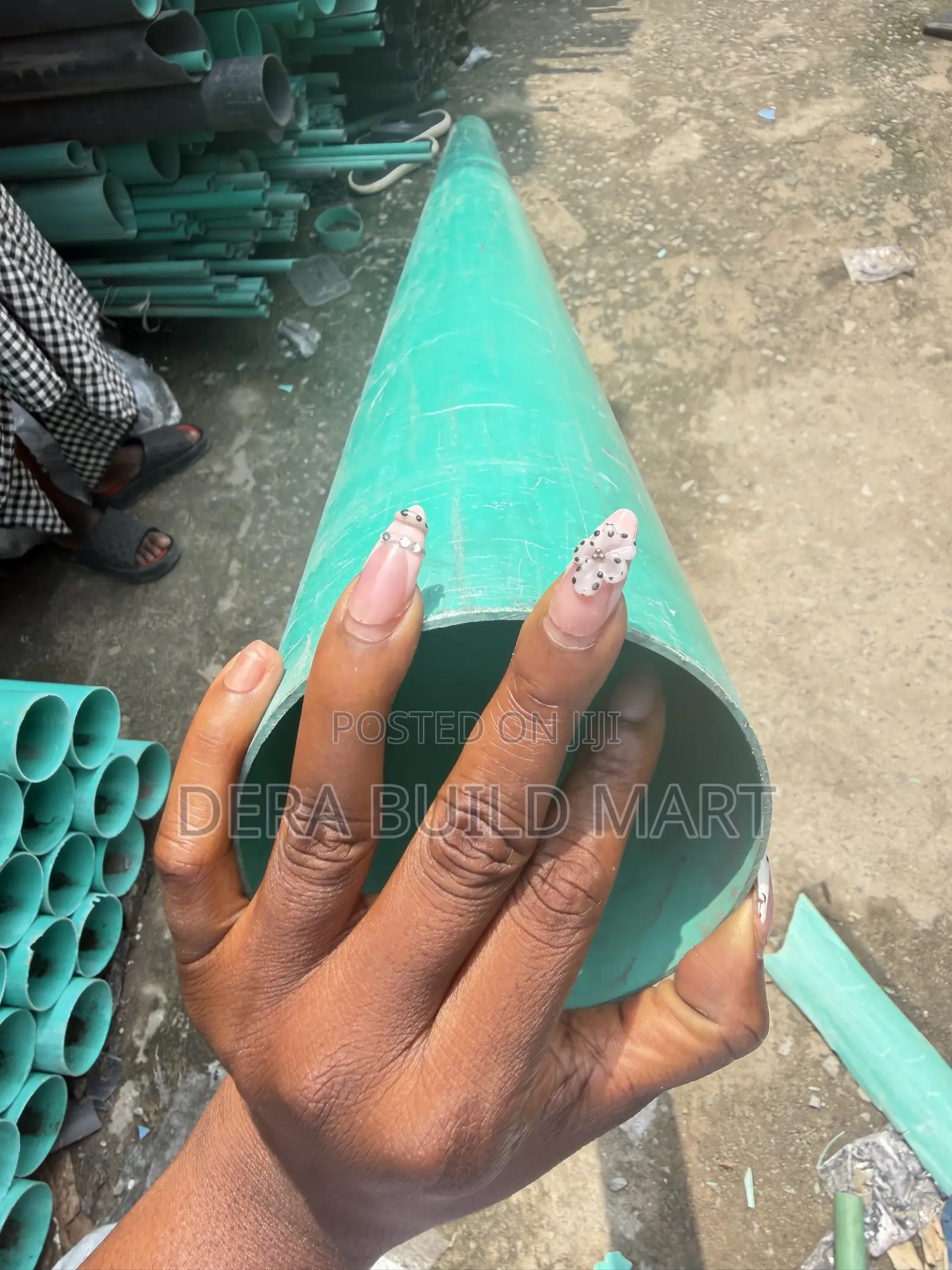 4 Inches 3mm Karishma Pipe